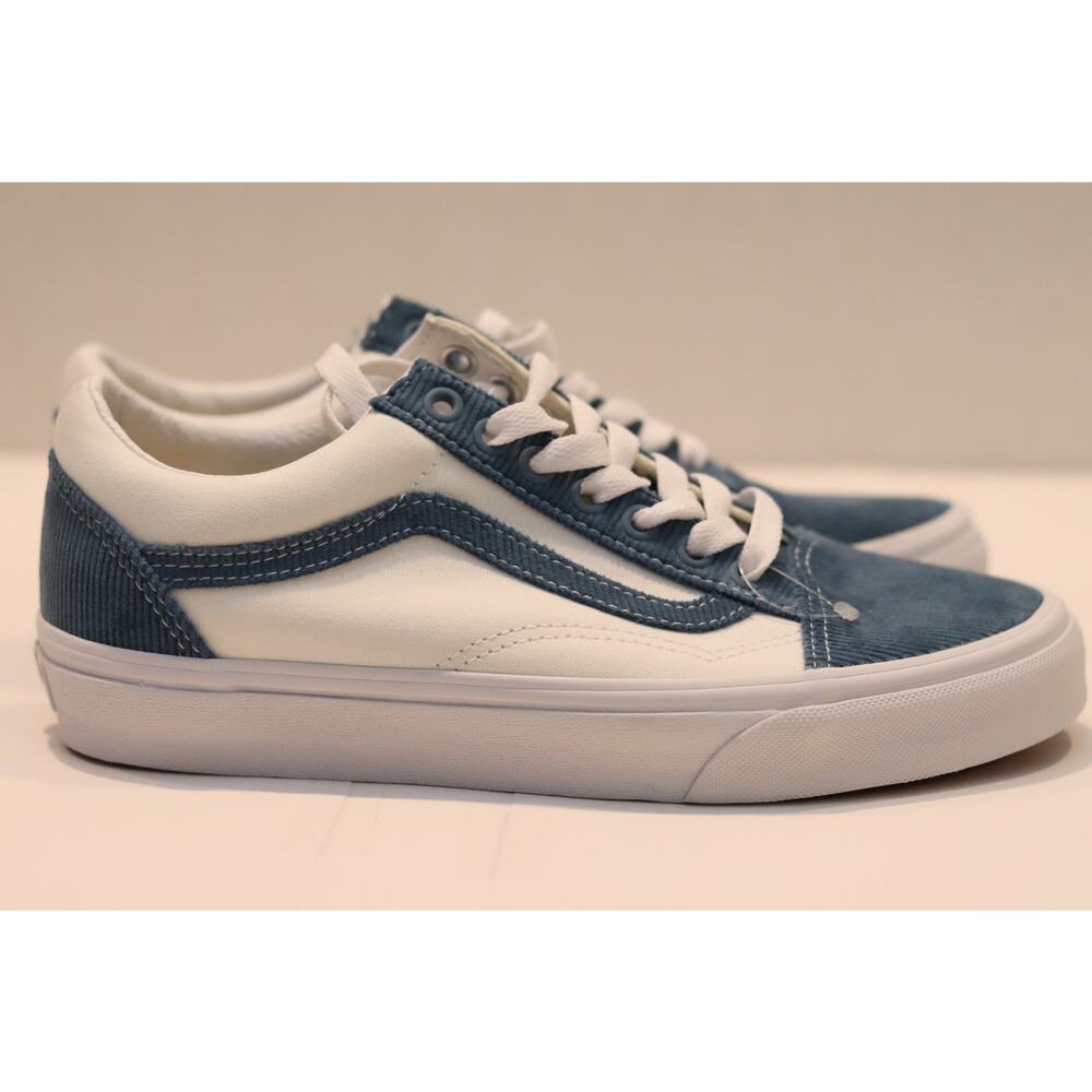 Vans Old Skool Corduroy Shoes Size 8 women's